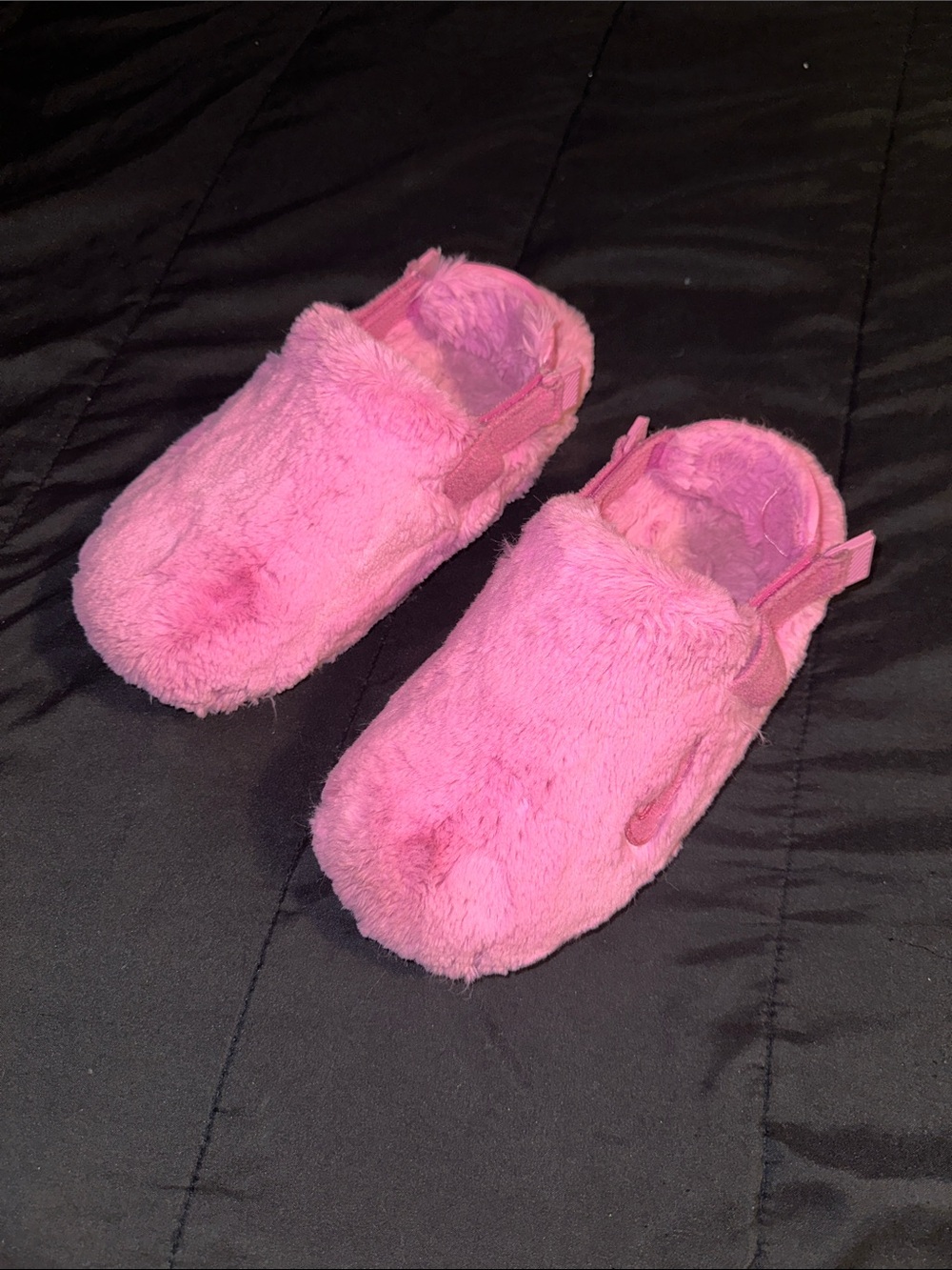 Nike Pink Fuzzy Slide Slippers